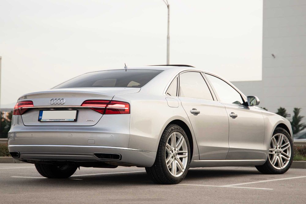 Audi A8 3. 0 TDI Quattro Tiptronic 2015 г.