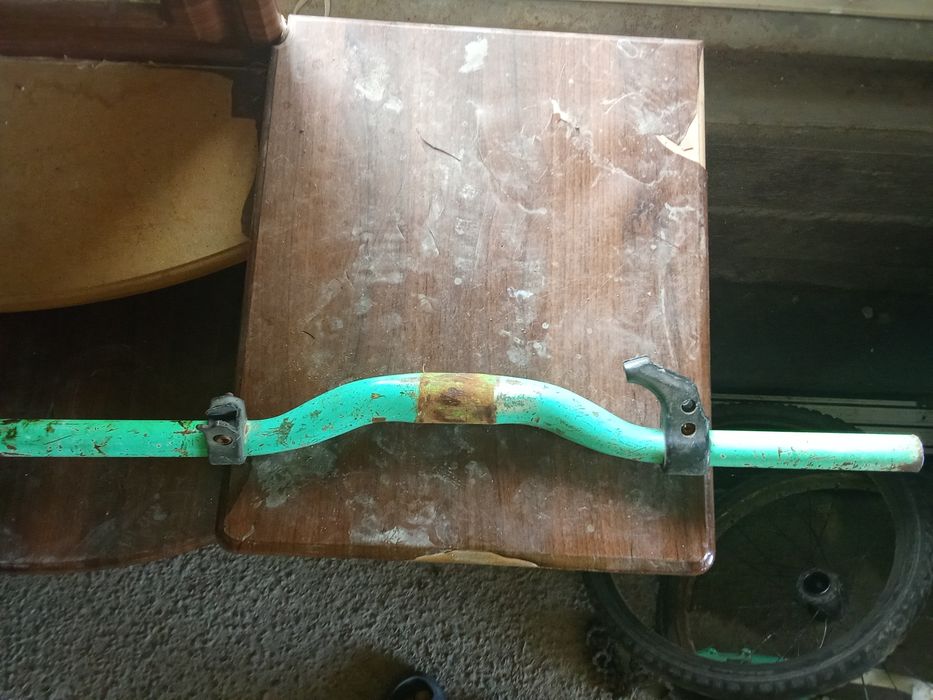 Продам рулл обычный зелёный