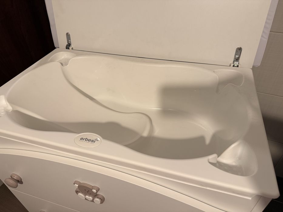 Comoda bebelusi Anne Bebe Multifunctionala cu Masa Infasat