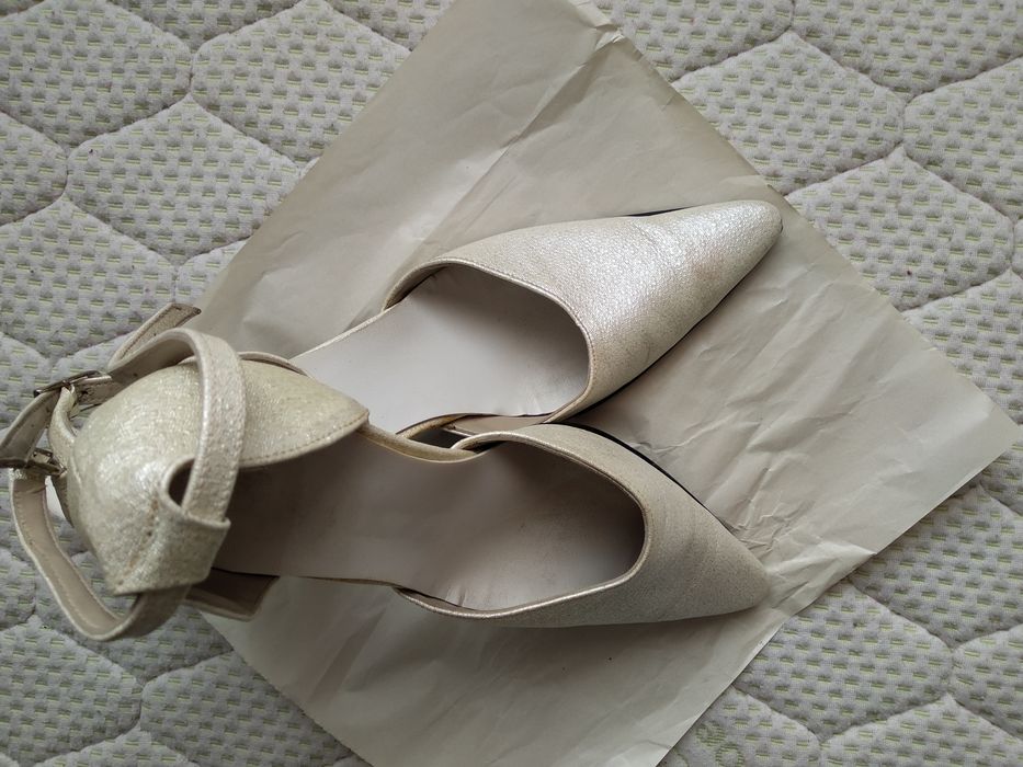 Сватбени обувки