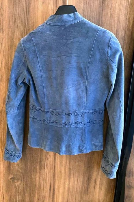 Дамски сака и якета от естествена кожа и дънково манто