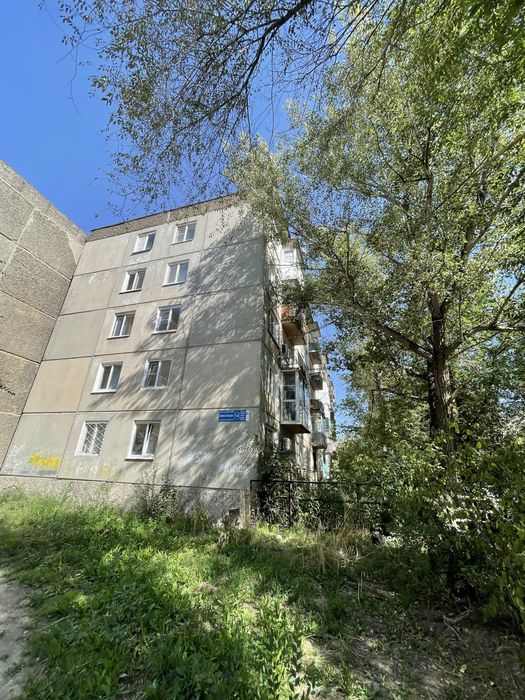 Продается 1,5ка в районе Ивушки, Ул К.Битибаевой 14