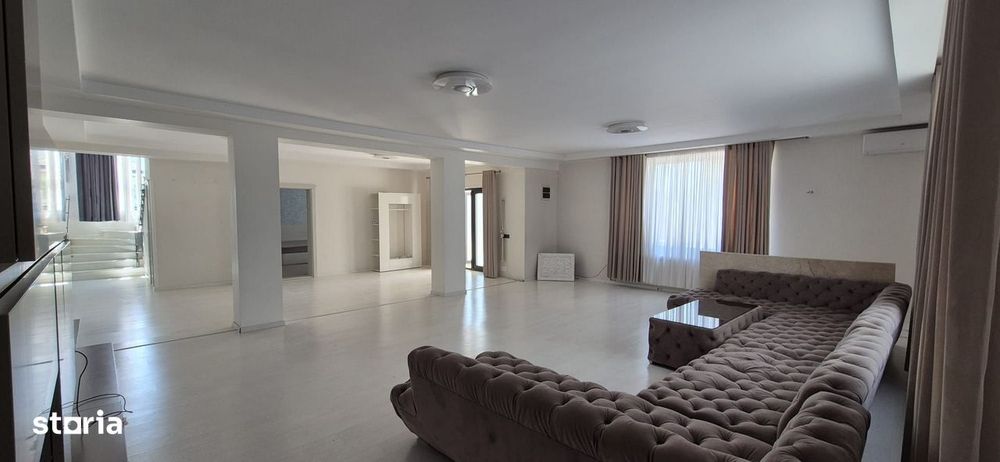 De vanzare casa tip Vila - Livezeni