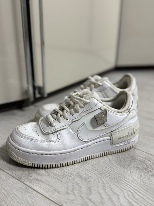 Кецове Nike цвят бял