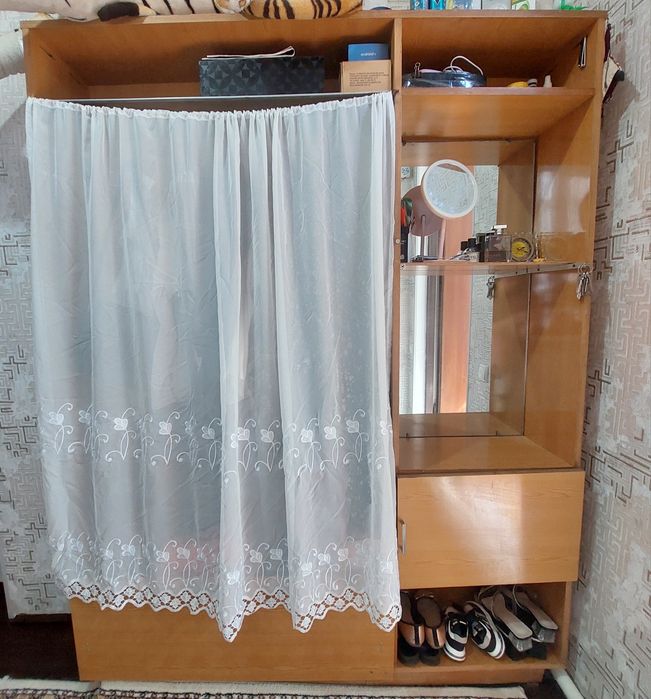 Шкаф для прихожей