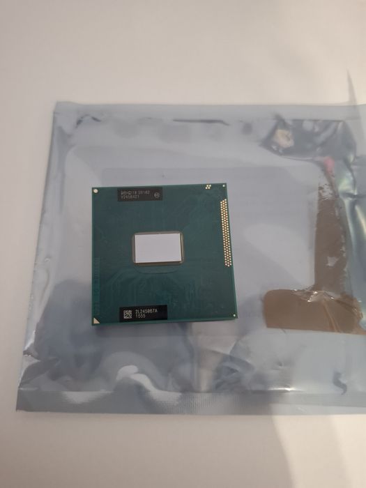 Procesor laptop Intel Celeron 1000M dual core 1.8GHz