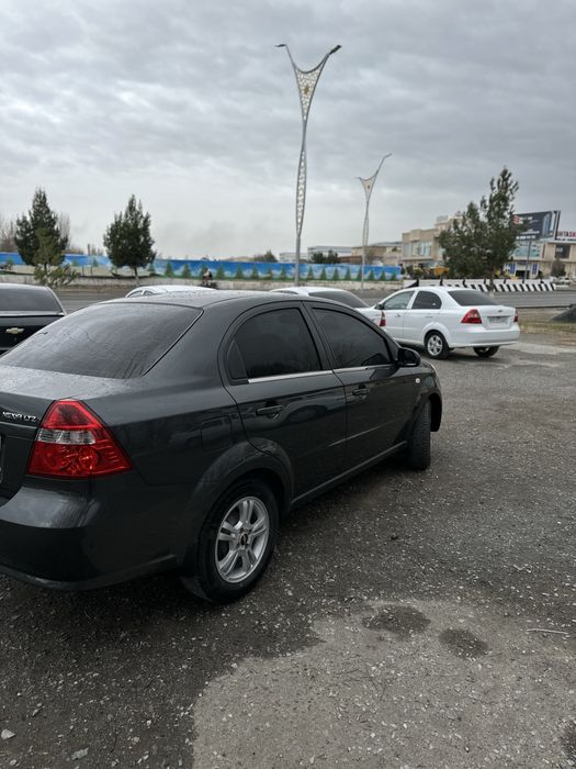 Идеал Нексия 3 автомат сотилади!