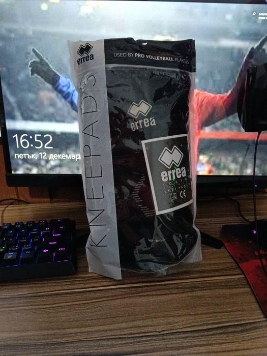 Наколенки Errea Tokyo Evolution като нови!