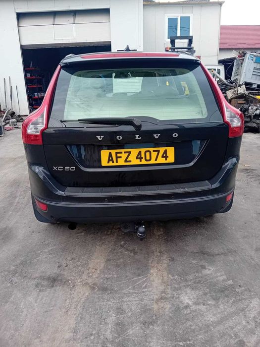 Dezmembrez Dezmembrari piese Volvo XC60 2.4D D5244T10 2008-2013