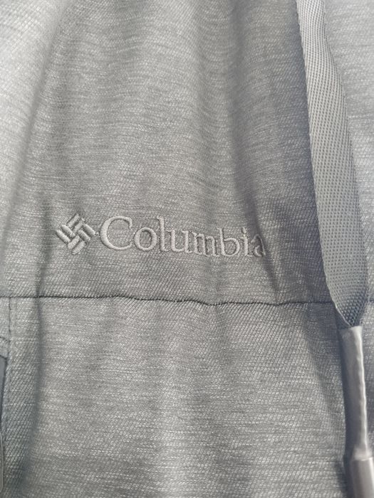 Продам зимнюю куртку Columbia