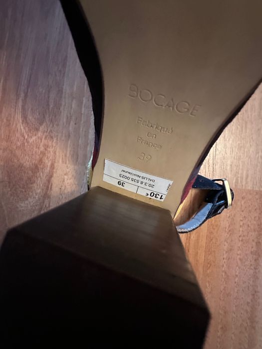 Sandale piele naturala Bogage marimea 39