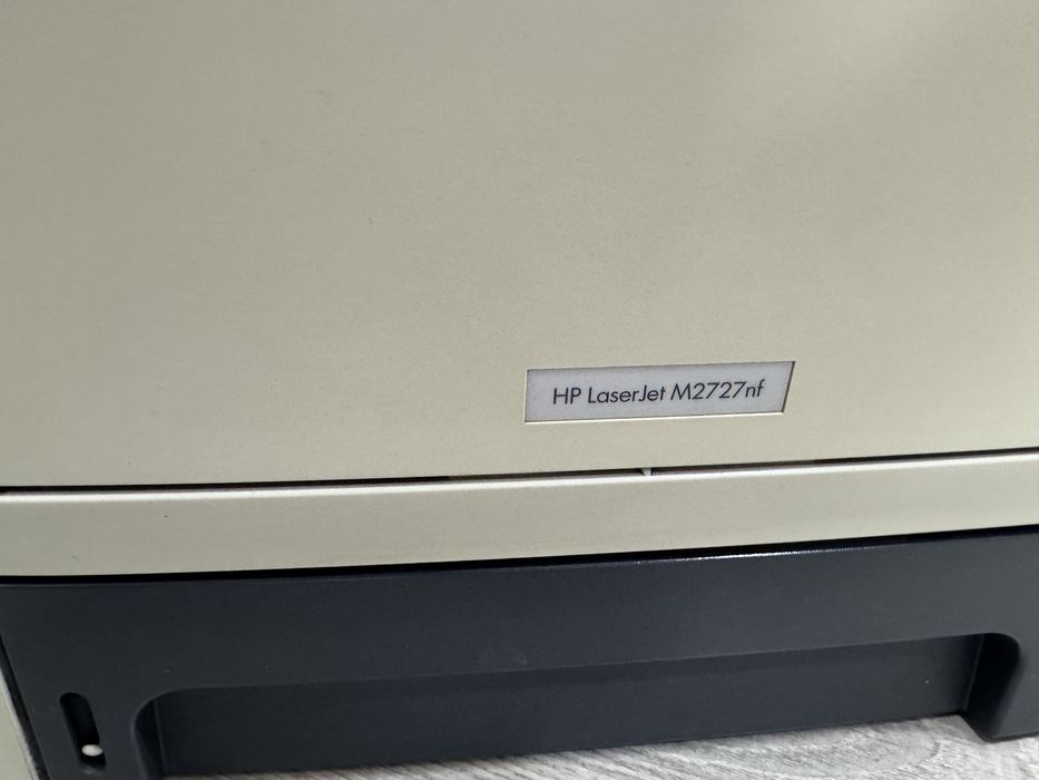 Продавам принтер HP Laser Jet M2727nf