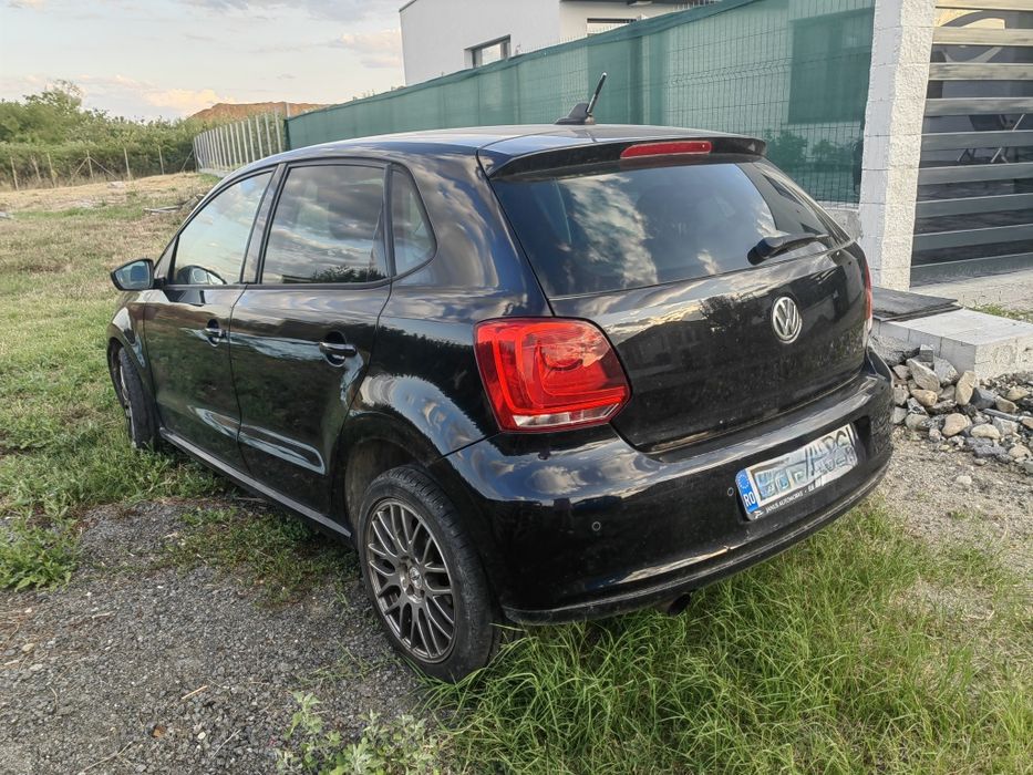 VOLKSWAGEN Polo 2010 — imagine 2