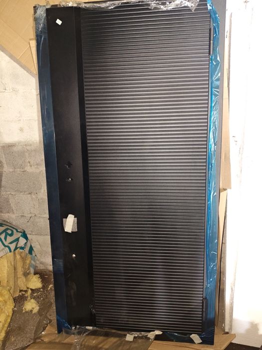 Дверь входная новая