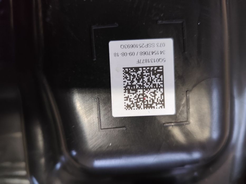 Rezervor adblue Skoda Octavia 3 Passat B8