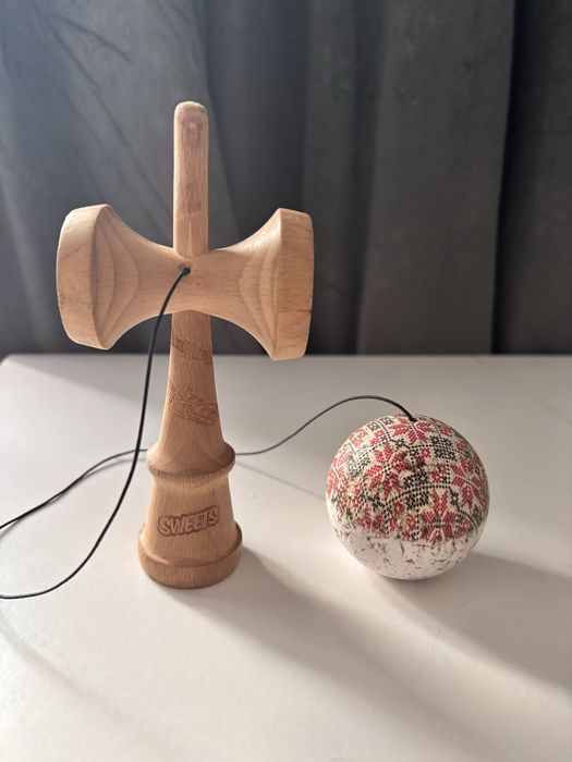 Oferta de Nerefuzat:Kendama Sweets OASE pro model