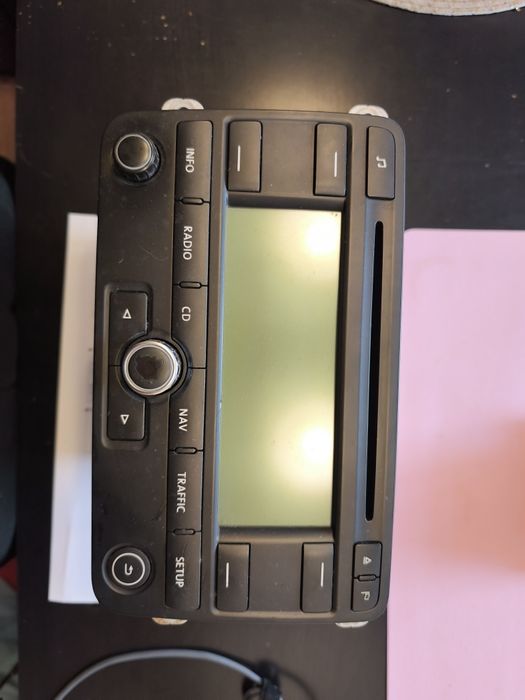 Vând radio cd VW model RNS300