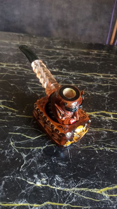 Трубка курительная резная