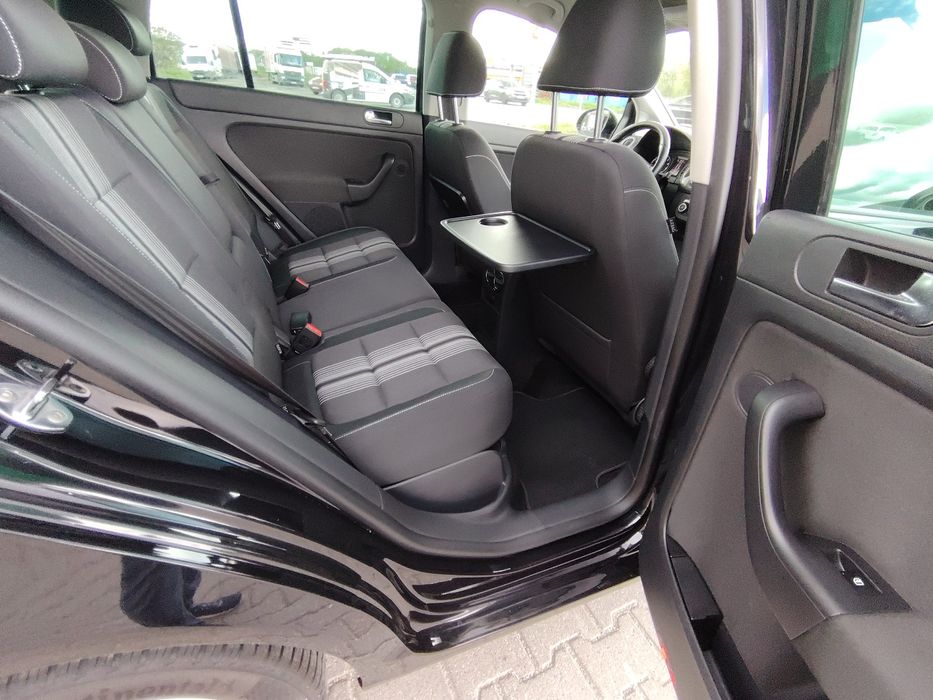 • Vw Golf 6 Plus • Match • 1.4 TSI • An 2013 • 122 CP • Euro 5 •

~ Vw Golf 6 Plus ~ 

••• Model : MATCH •••

# 1.4 TSI 122 CP Euro 5 

- Distribuție