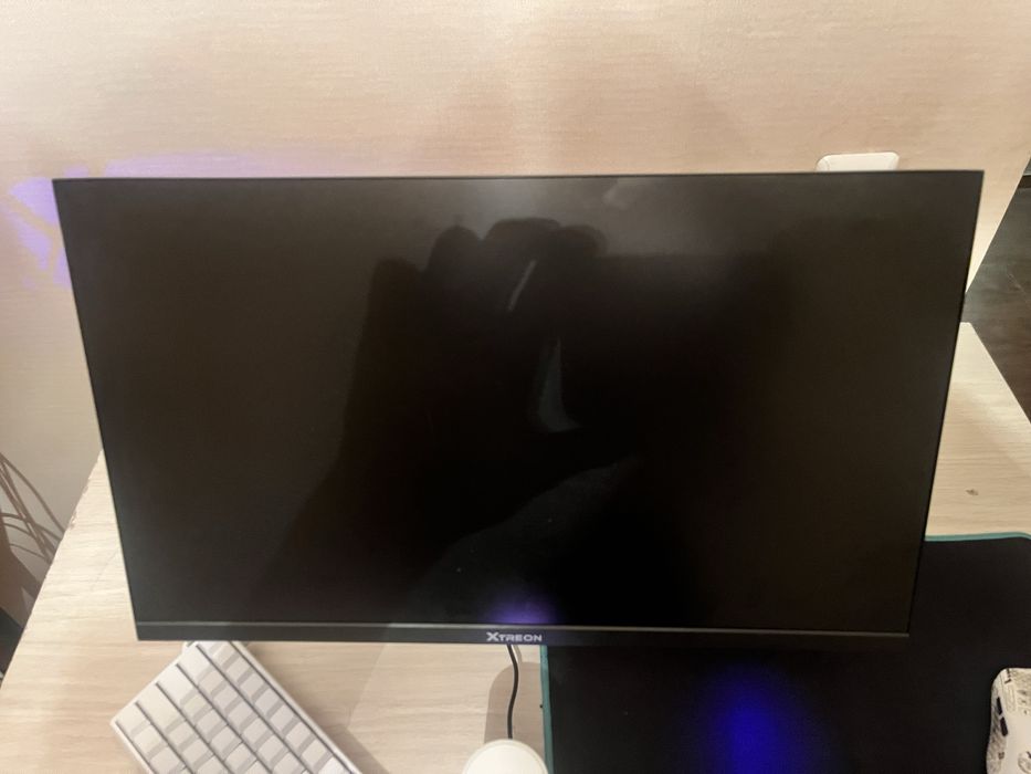 Манитор игравой-180гц