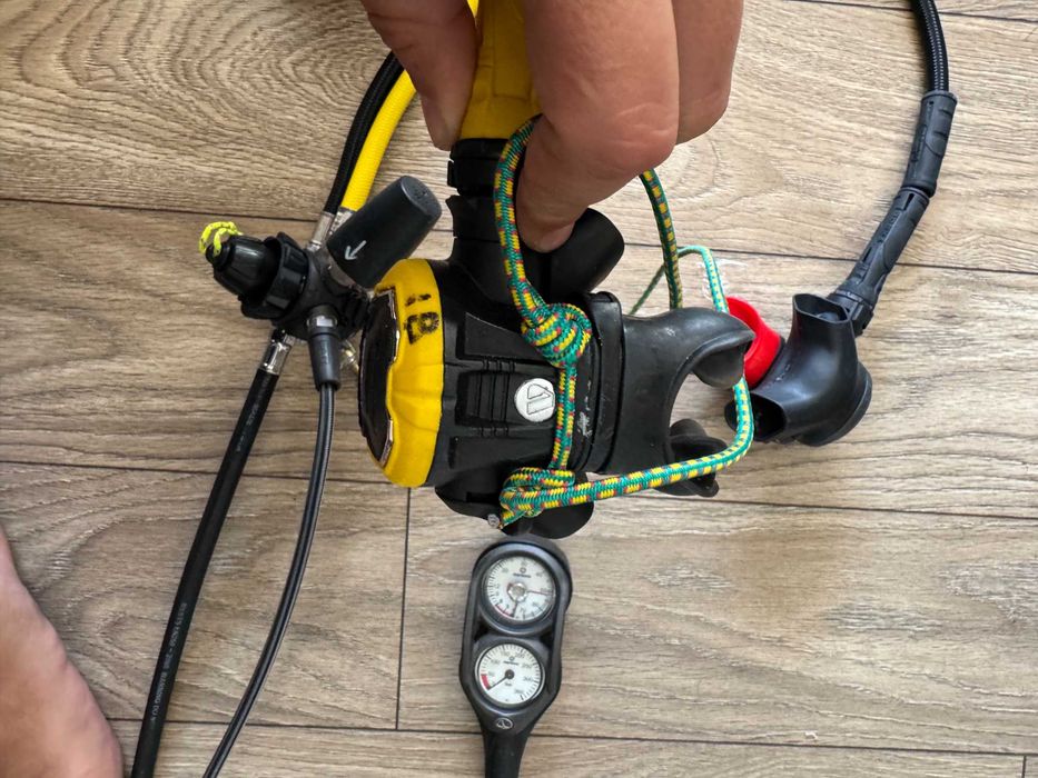 Водолазно оборудование Apeks Flight +Suunto HelO2 +Suunto Transmitter