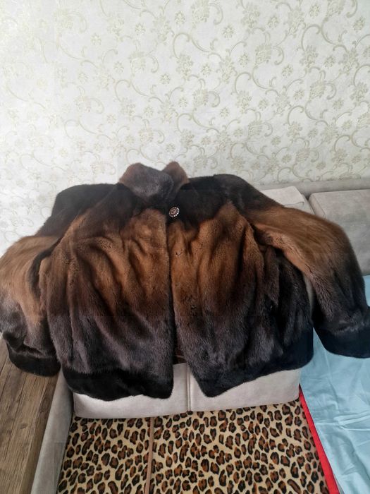 Шуба Греция продам