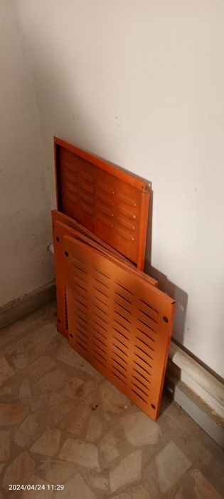 Фрейзир сотилади 220v сигими 10литер.