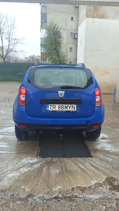 Dacia Duster 1.5dCi 110cp 4x4 2011