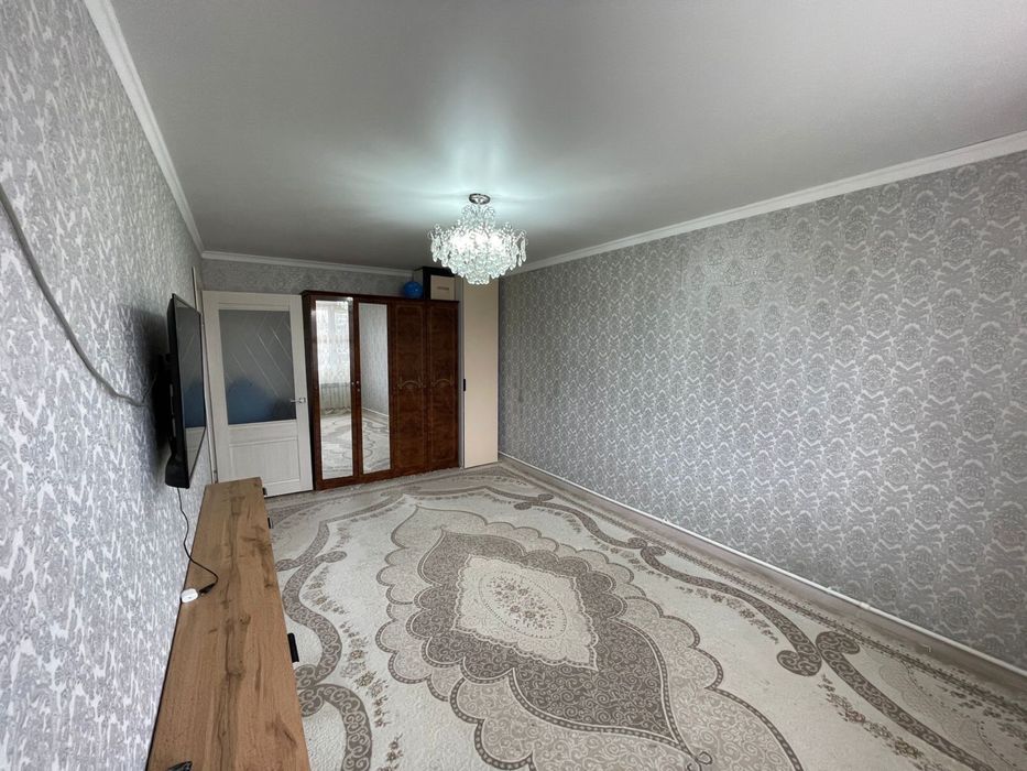 трешка в центре район зигзаг