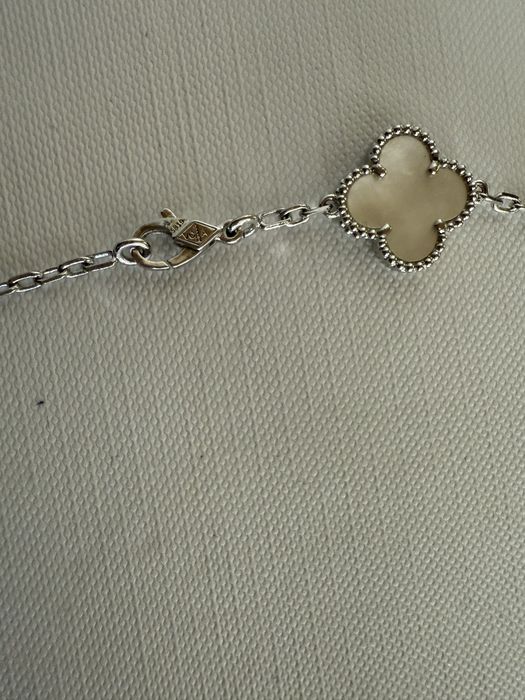 Нови сребърно колие Van cleef седеф