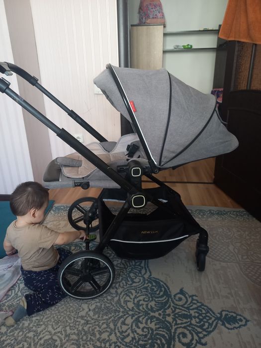 Коляска прогулочная детская