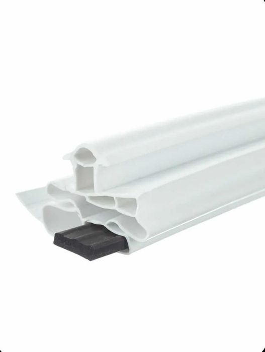 Продам Уплотнитель для холодильника LG (верхняя и нижняя дверка):