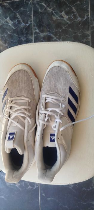 Продавам маратонки Adidas 47 1/2 цена 30евро