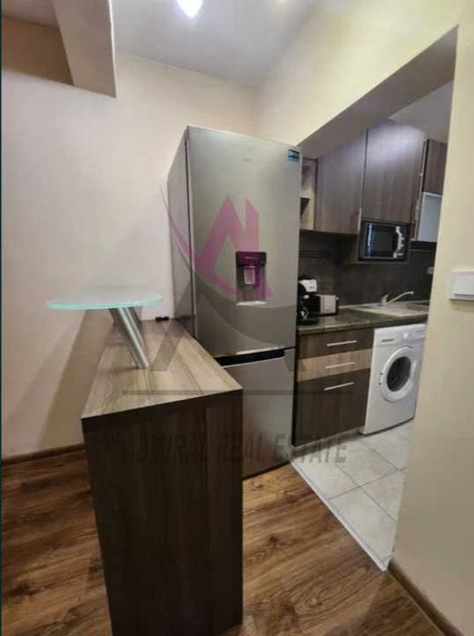 Дава се под наем Двустаен апартамент в Варна, Център - 65 кв.м за 498.27 € - Снимка #4