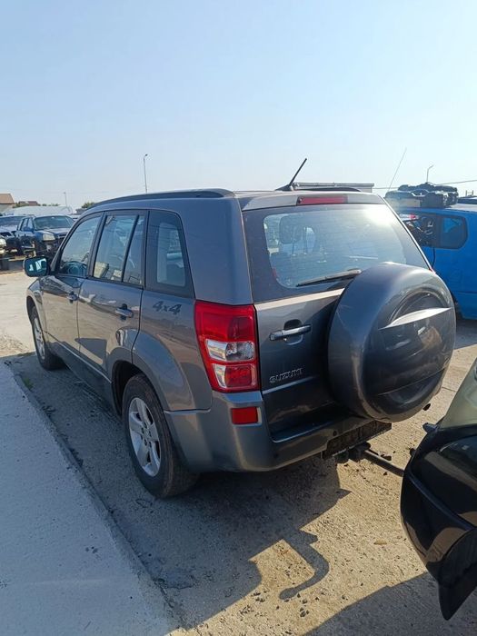 Dezmembrez suzuki grand Vitara 1.9ddis fabr.2006
