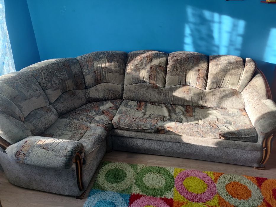 Отдам диван. Самовывоз