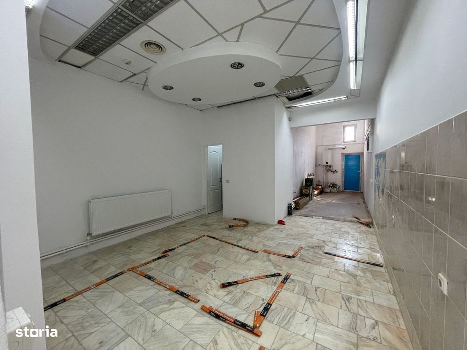 Vanzare Spatiu comercial P. Neamt - 200 mp, P-ta M. Kogalniceanu