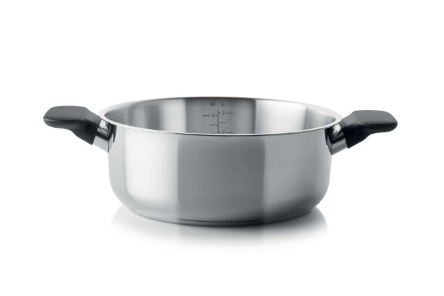 Продам новую кастрюлю TUPPERWARE