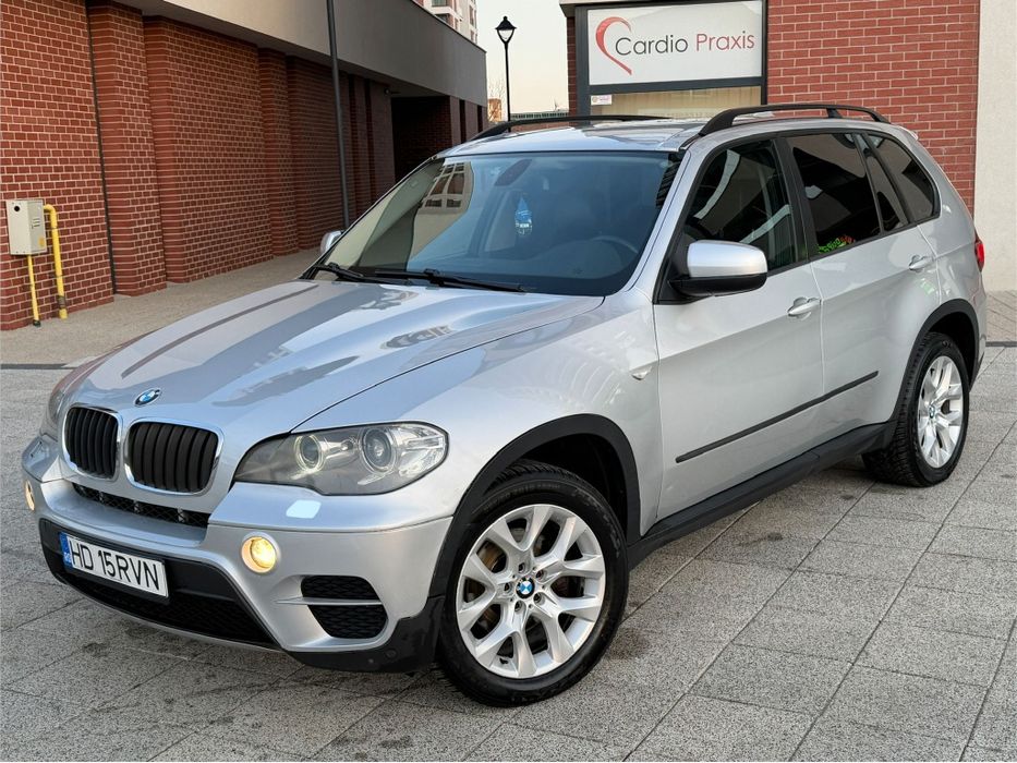 Vând schimb BMW x5 - 2013 facelift 3.0d 245 cp