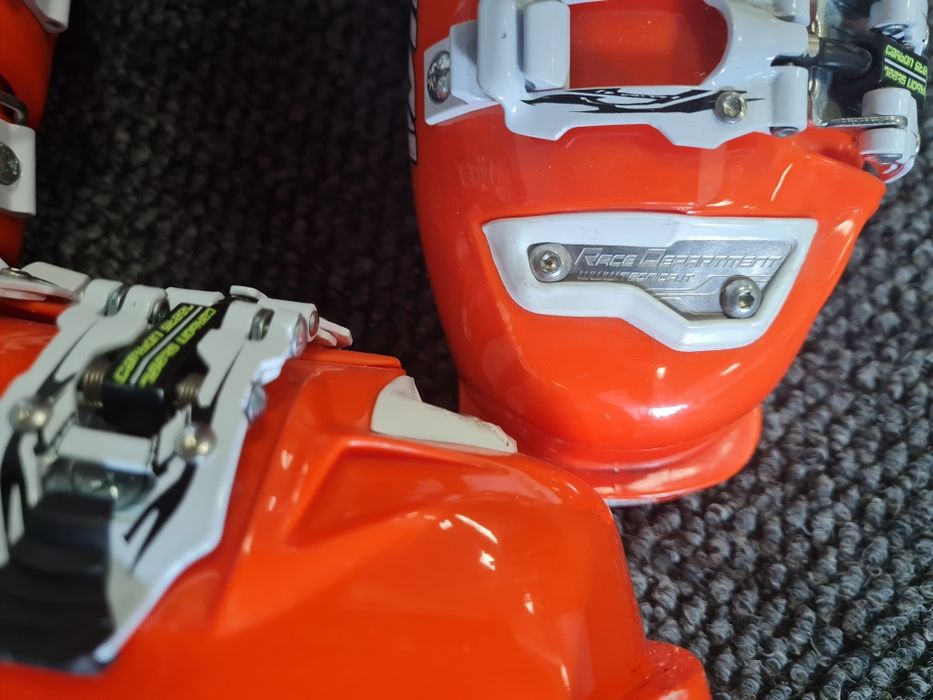 Ckи обувки Тecnika