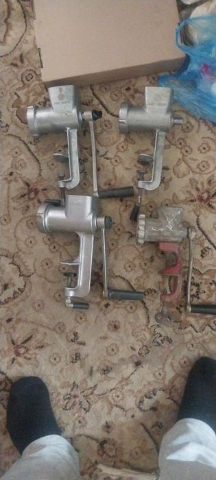 Продам мясорубки ручные советские
