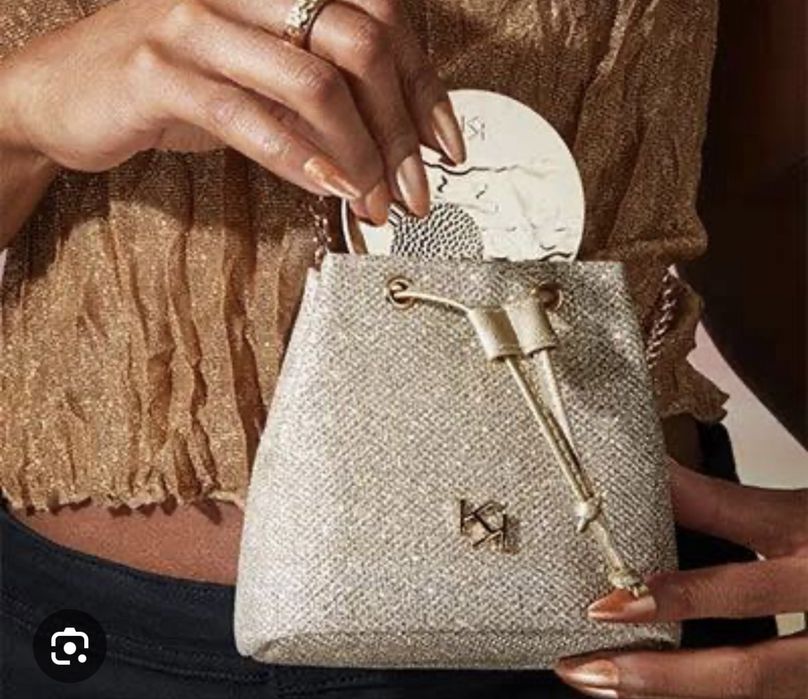 Чисто нова блестяща чанта на Kiko Milano