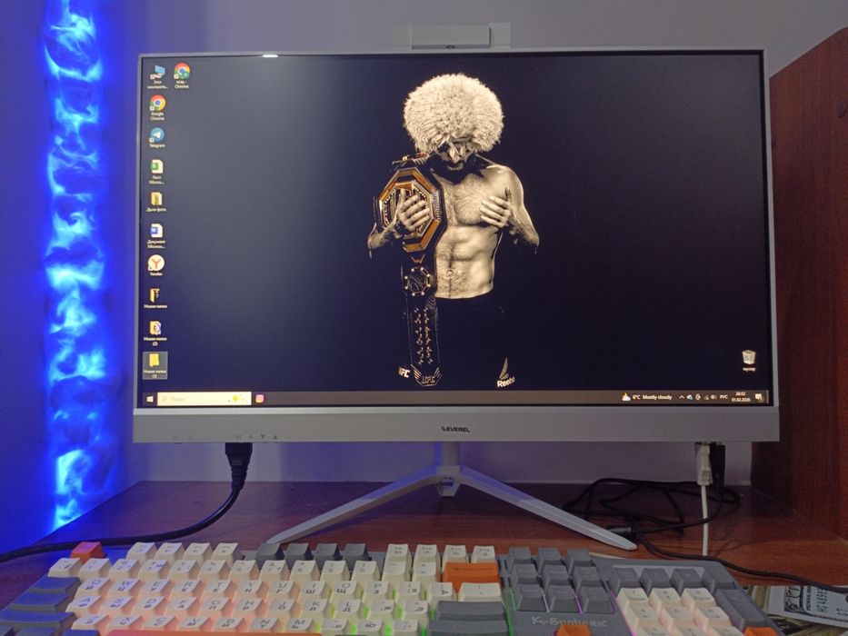 Компьютер продам срочно  моноблок еверель