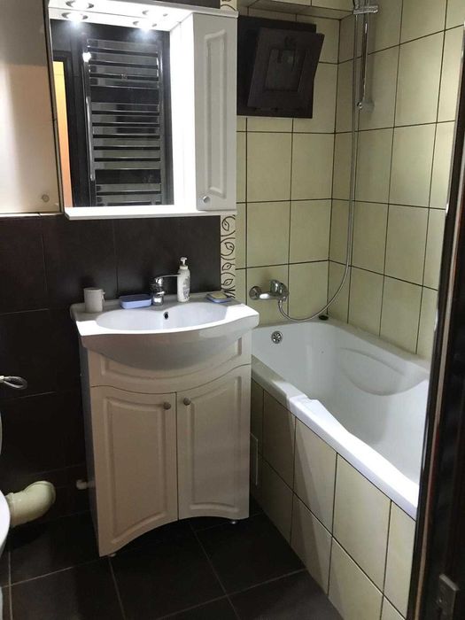 Inchiriere apartament 2 camere - zona centrala (RDS,5 Calarasi)