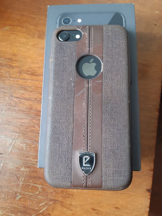 Iphone8 и 5SE продается