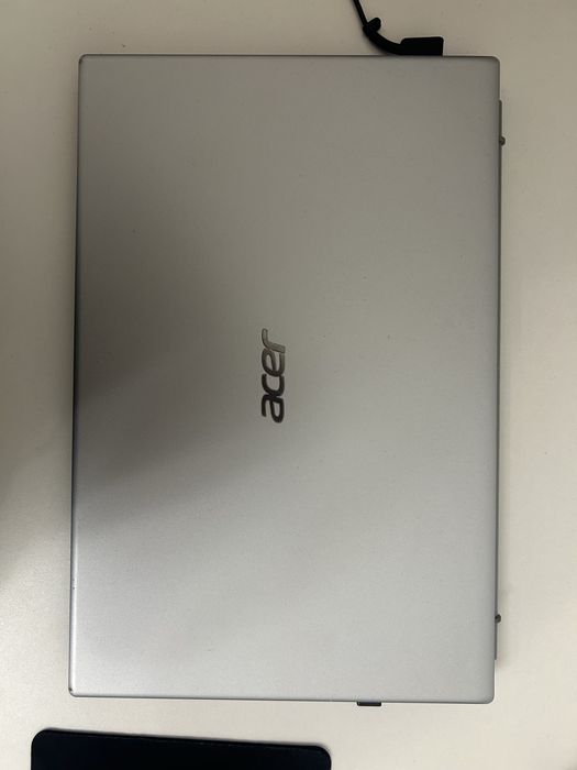 Продам ноутбук марки Acer Aspire 3