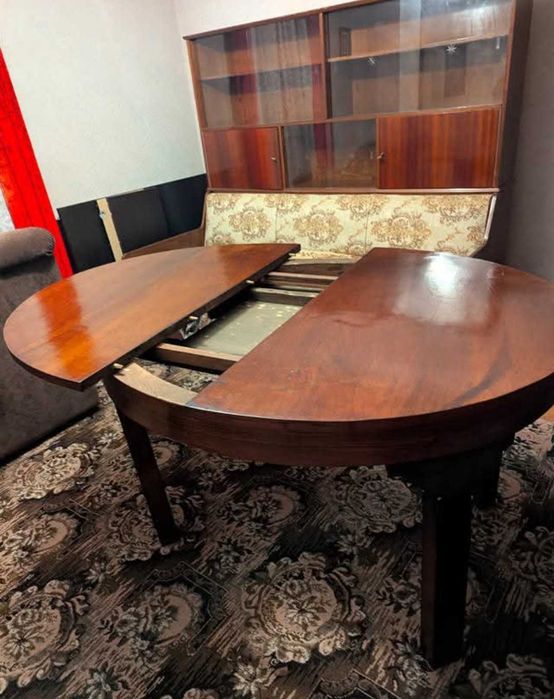 MASĂ ovala EXTENSIBILĂ lemn MASIV, vintage SUPER OFERTĂ! Este unicat.