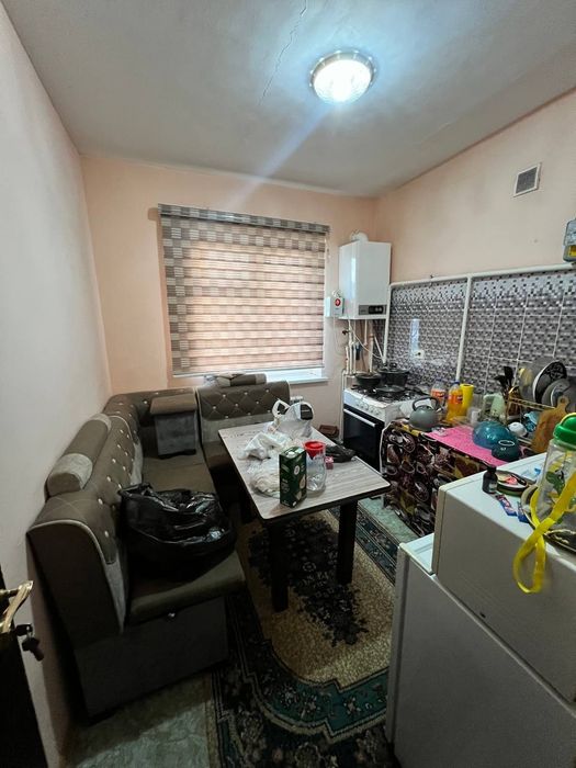 Qarshi shahrida sharoitlari zo'r 2 xonali uy sotiladi