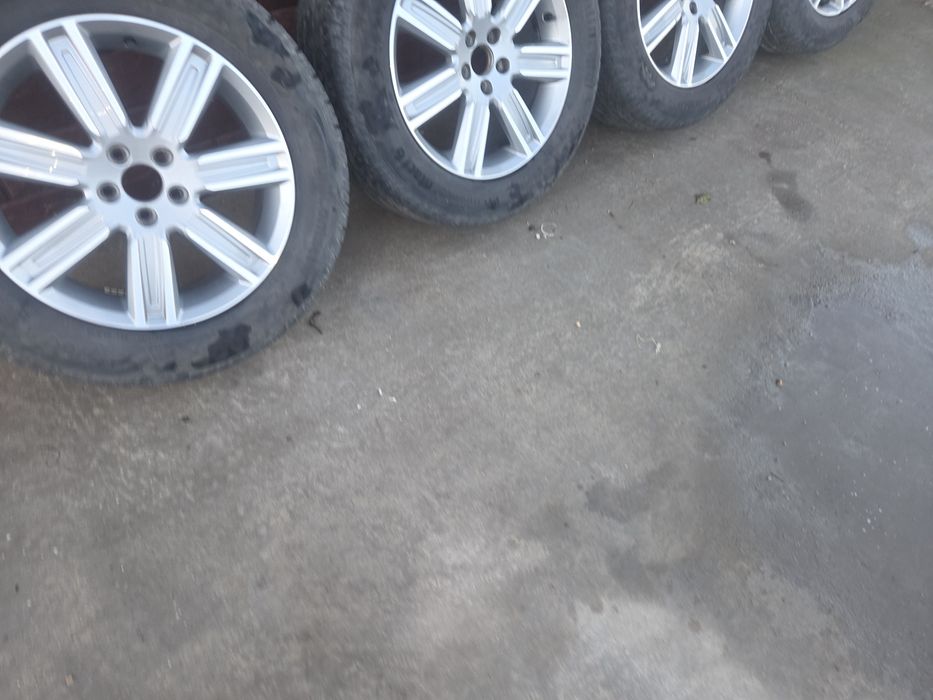 Vind set roti volvo r18 stare impecabila nu sunt lavete sau zgreate