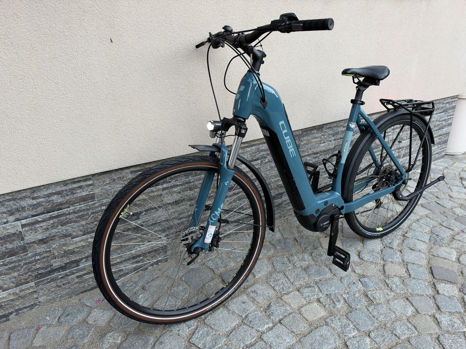 Електрически велосипед Cube Touring ON размер: 28/L
